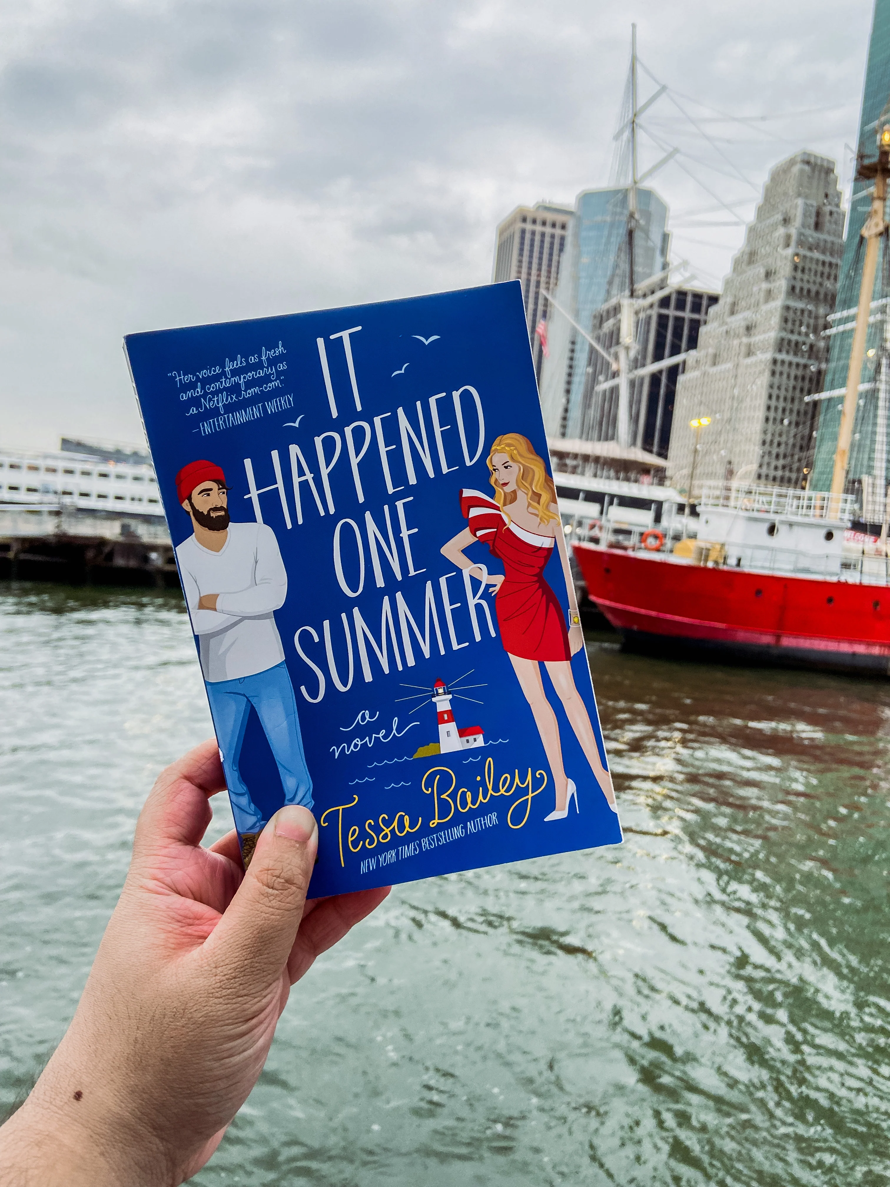 It Happened One Summer Deluxe Collector's Edition: A Novel - Image 3