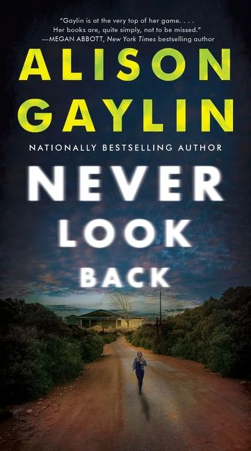 Never Look Back: A Novel - Image 3
