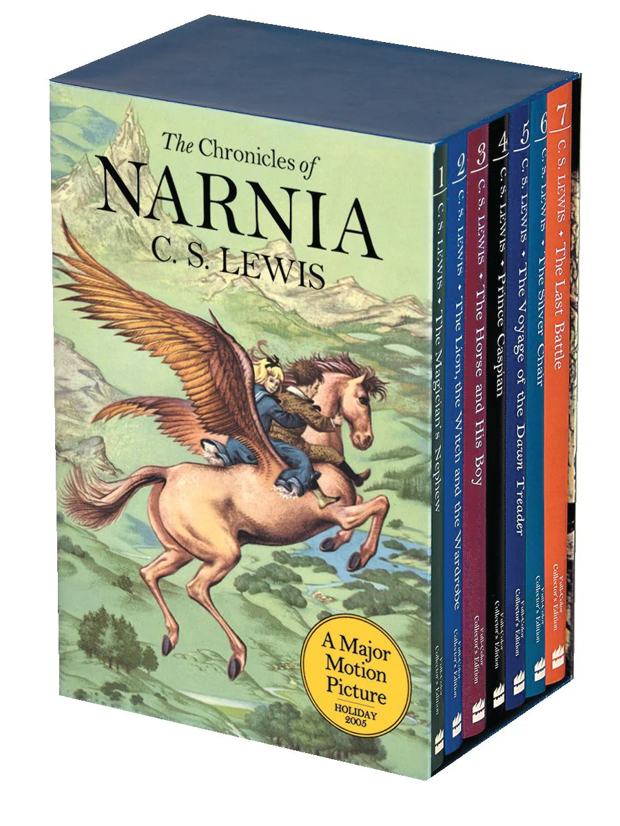 The Chronicles of Narnia Full-Color Paperback 7-Book Box Set: The Magician's Nephew, The Lion, the Witch and the Wardrobe, The Horse and His Boy, Prince Caspian, The Voyage of the Dawn Treader, The Silver Chair, The Last Battle