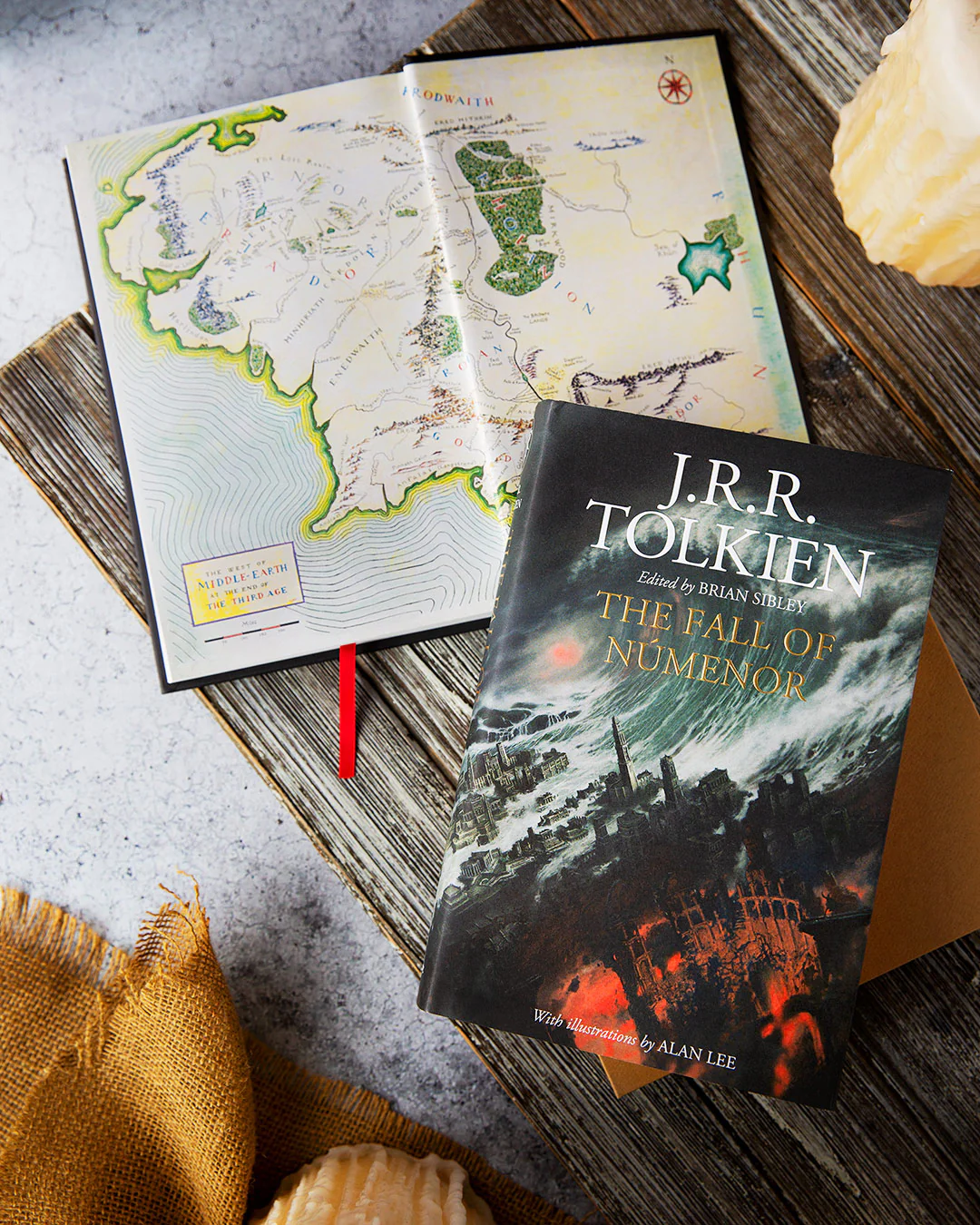 The Fall of Númenor: And Other Tales from the Second Age of Middle-earth - Image 2