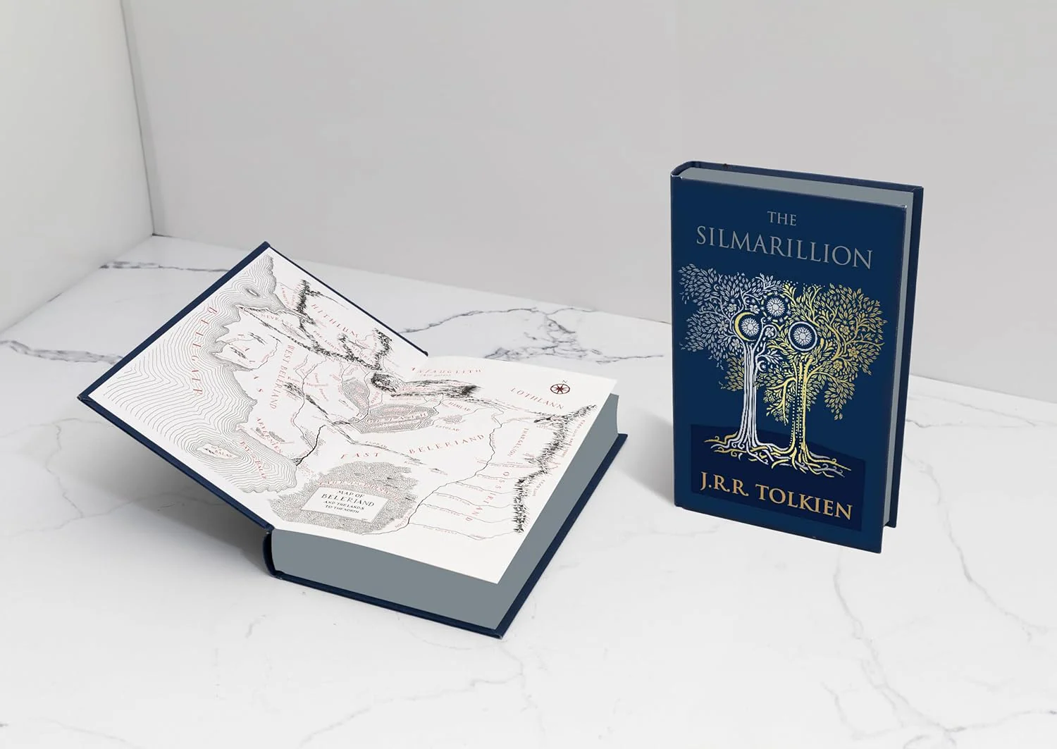 The Silmarillion Collector's Edition: Illustrated by J.R.R. Tolkien - Image 5